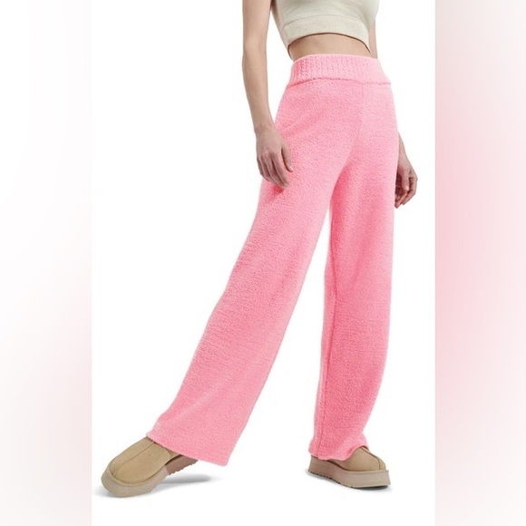 UGG Asala Pink Hoodie Sweat Set (050) - Picture 4 of 13